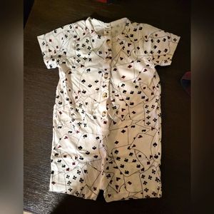 Kate quinn shortie romper, 3t. NWOT.